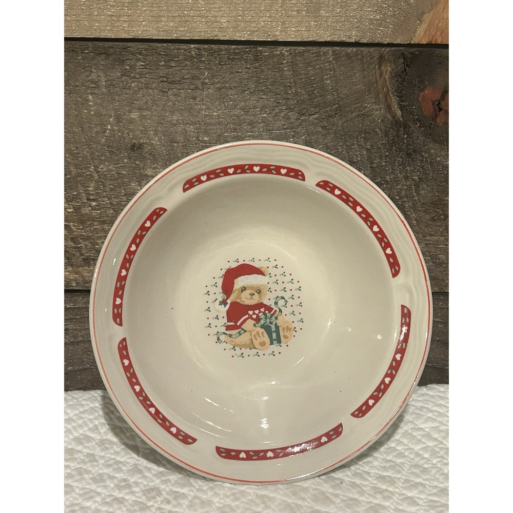 TIENSHAN Stoneware Theodore Bear's Christmas Bowl Soup Cereal 7" Off White